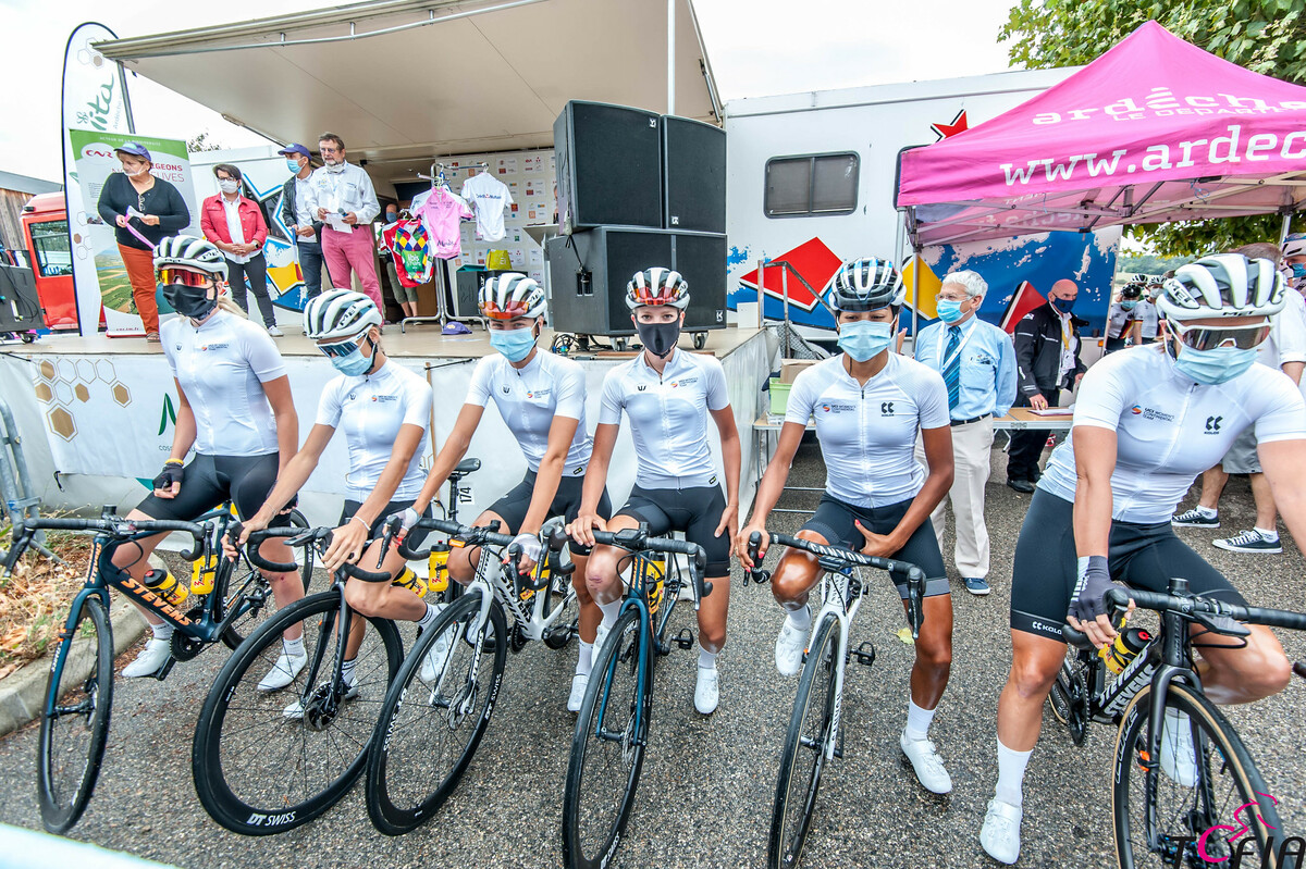 Heidi Van De Vijver is nu hoofdploegleidster van het damesteam Ciclismo Mundial