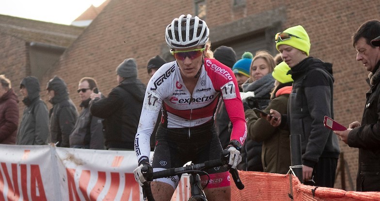 Alicia Franck heeft de cyclocross in Otegem gewonnen