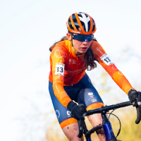 Heizomat Cube Team verwelkomt Mae Cabaca