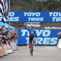 Van der Poel is klaar voor de Ronde van Vlaanderen