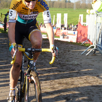 Foto's dames Jaarmarktcross Niel