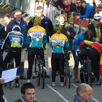 Foto's dames Jaarmarktcross Niel