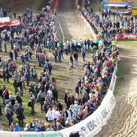 Foto's dames Zonhoven