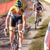 Foto's dames Zonhoven