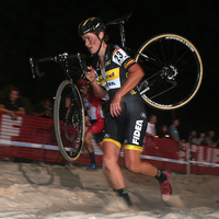 Sophie De Boer wint Cross Vegas 2016