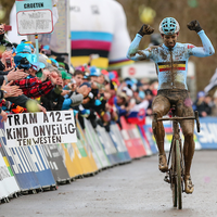 Wout van Aert is wereldkampioen