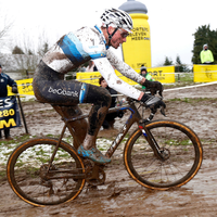 Elite dames en heren in Druivencross Overijse