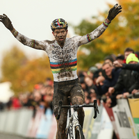 Het veldritseizoen 2017-2018 van Wout van Aert