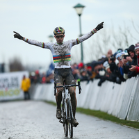 Het veldritseizoen 2017-2018 van Wout van Aert