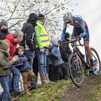 Heren Brico Cross Essen