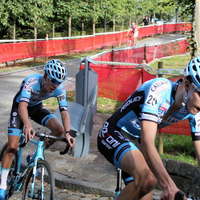 Brico Cross Geraardsbergen nieuwelingen en juniores