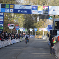 Dames en heren in Flandriencross