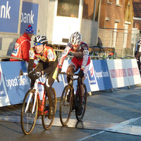 Foto's juniores en nieuwelingen Loenhout