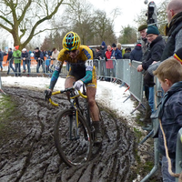 Foto's dames Loenhout