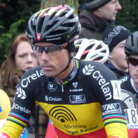 Wout van Aert triomfeerde in Loenhout: fotoreeks