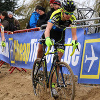 Foto's nieuwelingen en juniores Scheldecross