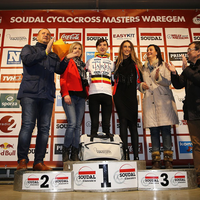 Ereronde, winst en afscheid voor Sven Nys in Waregem