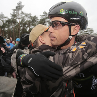 Emotionele sluitingsprijs met Sven Nys en Sven Vanthourenhout