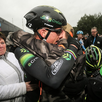 Emotionele sluitingsprijs met Sven Nys en Sven Vanthourenhout