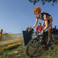 Vier man streed voor winst in Ronse. Wout van Aert pakt 5 op 5.