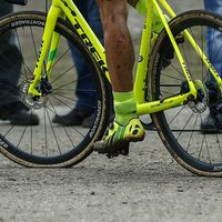 Elite heren: spannende strijd voor de 2de plaats in Zonhoven