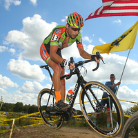 Een sterke Steve Chainel haalt het van de Telenet-Fidea Lions
