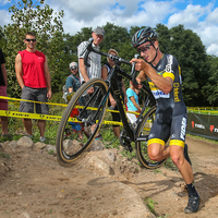 Een sterke Steve Chainel haalt het van de Telenet-Fidea Lions