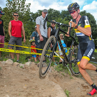 Een sterke Steve Chainel haalt het van de Telenet-Fidea Lions