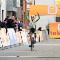 Sara Casasola topt in Vlaamse Druivencross