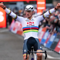 Van der Poel wint in Gavere