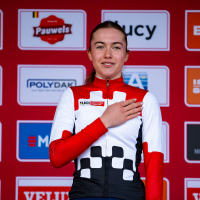 Lise Revol zeker van eindwinst Wereldbeker junioren dames