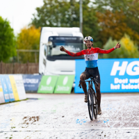Marie Schreiber pakt in Meulebeke haar 3de overwinning van 't seizoen