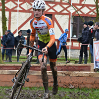 Nieuwelingen en junioren in Zonnebeke