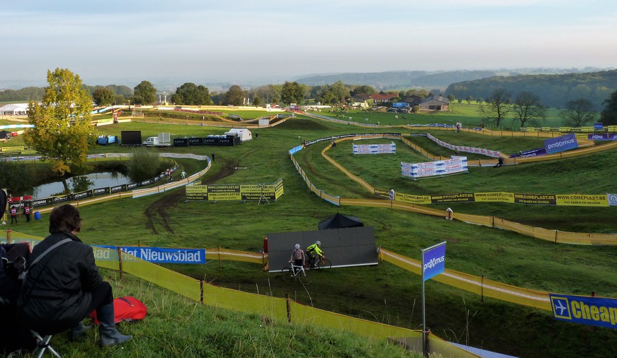 Geen Hotondcross meer in de arena