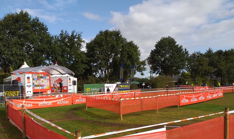 Lokeren bijt de spits af voor de Ethias Cross