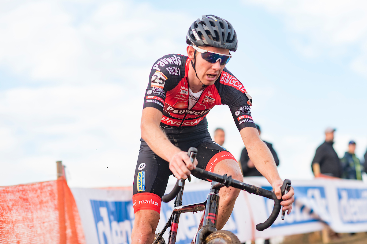 Dieter Vanthourenhout rijdt in Bredene laatste cross