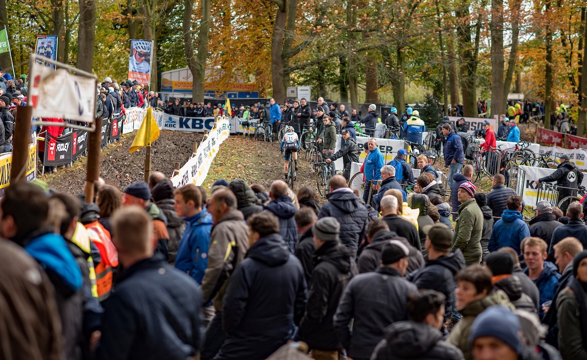 Publiek blijft toegelaten op de cross