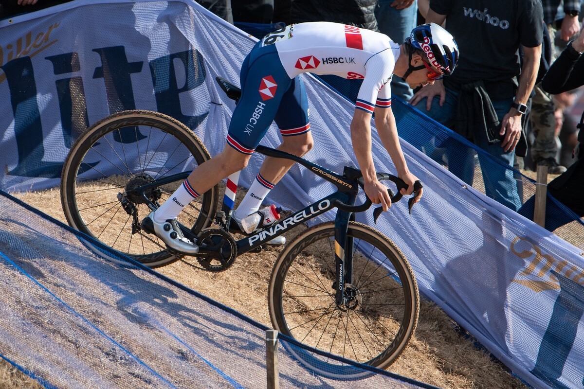 'The making of the winning bike' van Tom Pidcock