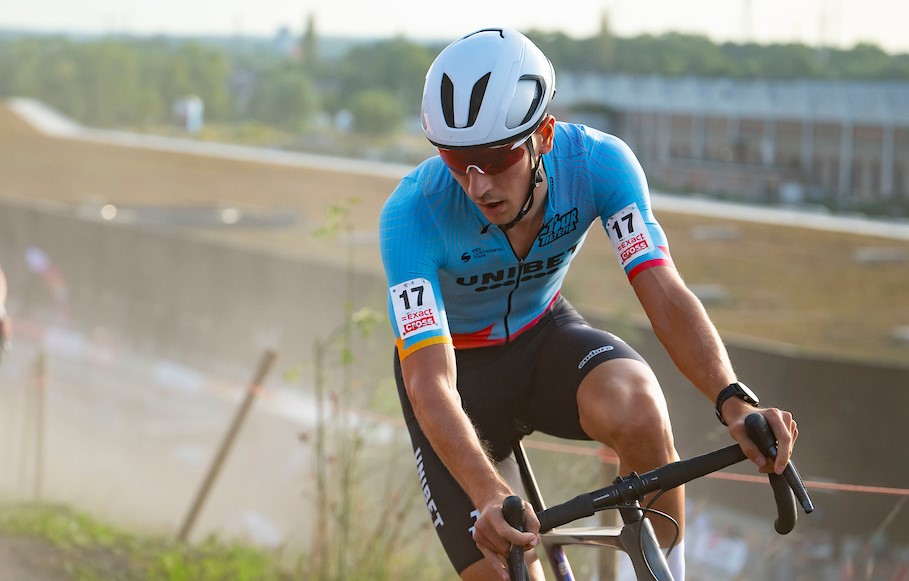 Loockx grijpt 1ste crosszege voor Team Tour de Tietema-Unibet