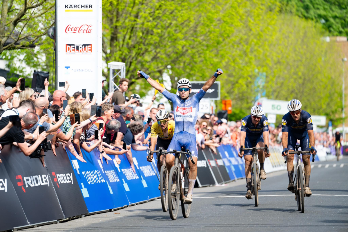 Gianni Vermeersch is Belgisch kampioen Gravel 2024