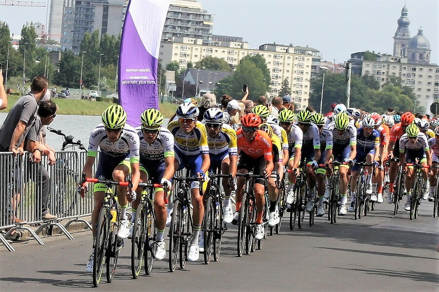 Bekendmaking wielerkalender door UCI - Doel voor Flanders Classics