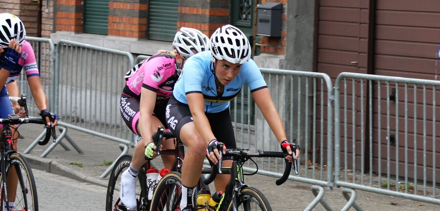 Broers Roodhooft anticiperen met wegteam dames