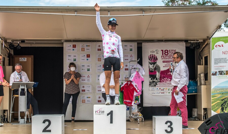 Ciclismo Mundial wint bergtrui met Yara Kastelijn in TCFIA