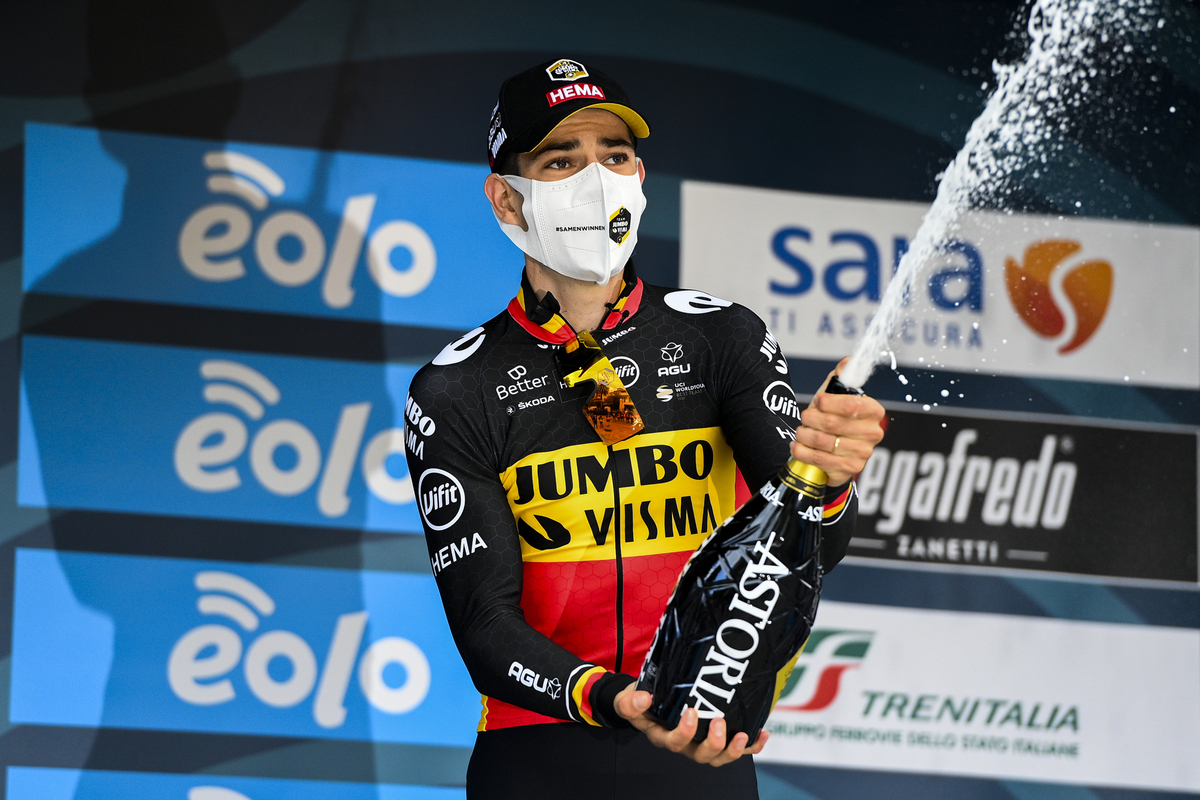 Tirreno Wout wint tijdrit.jpg (992 KB)