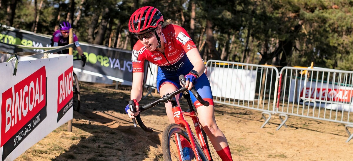 Dames Pauwels Sauzen-Bingoal en Vondelmolen-De Ceuster verenigen zich deze zomer