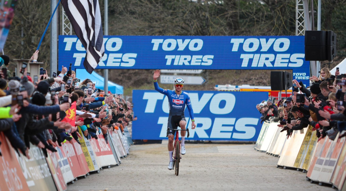 Van der Poel is klaar voor de Ronde van Vlaanderen