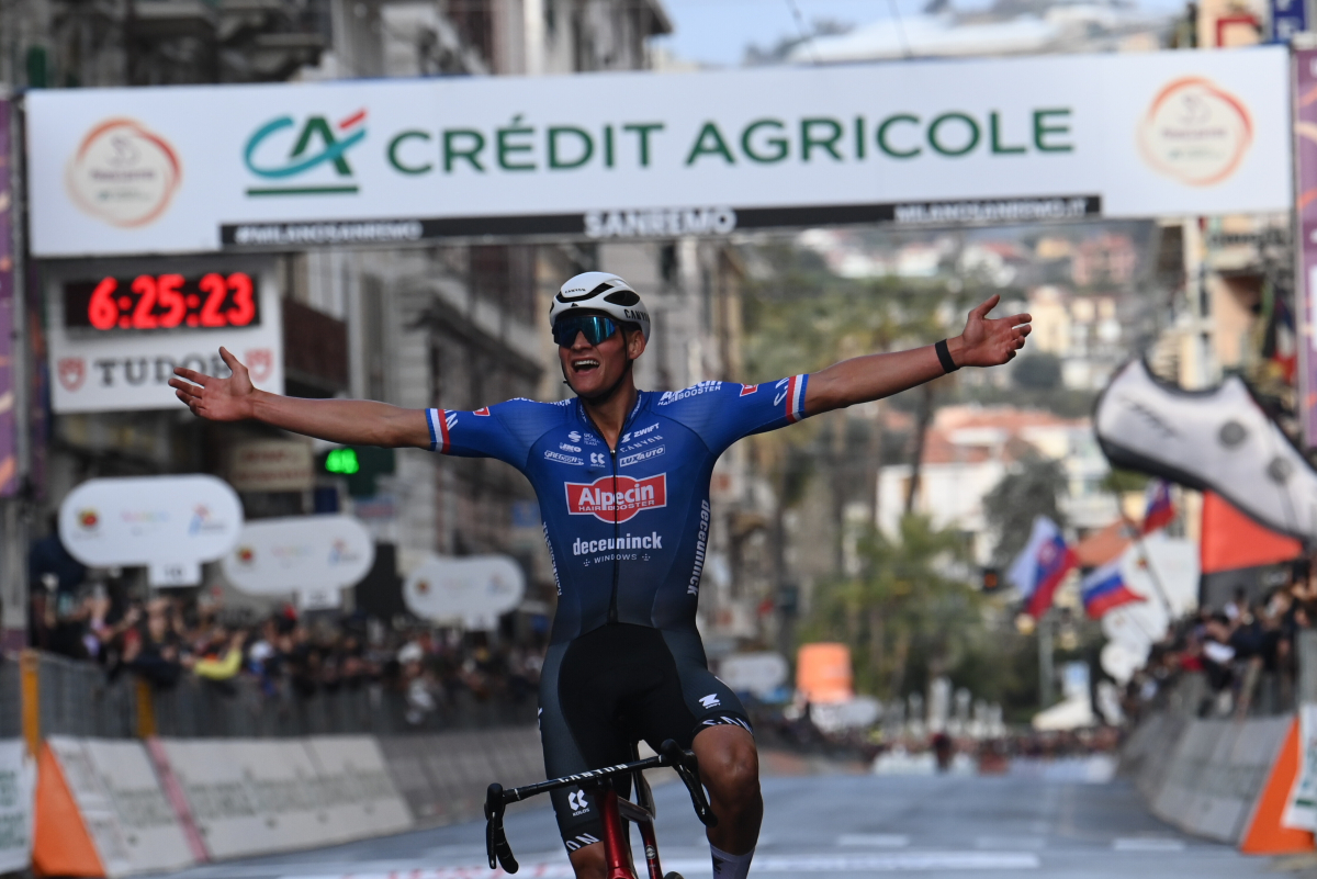 Mathieu van der Poel wint Milaan-Sanremo 2023