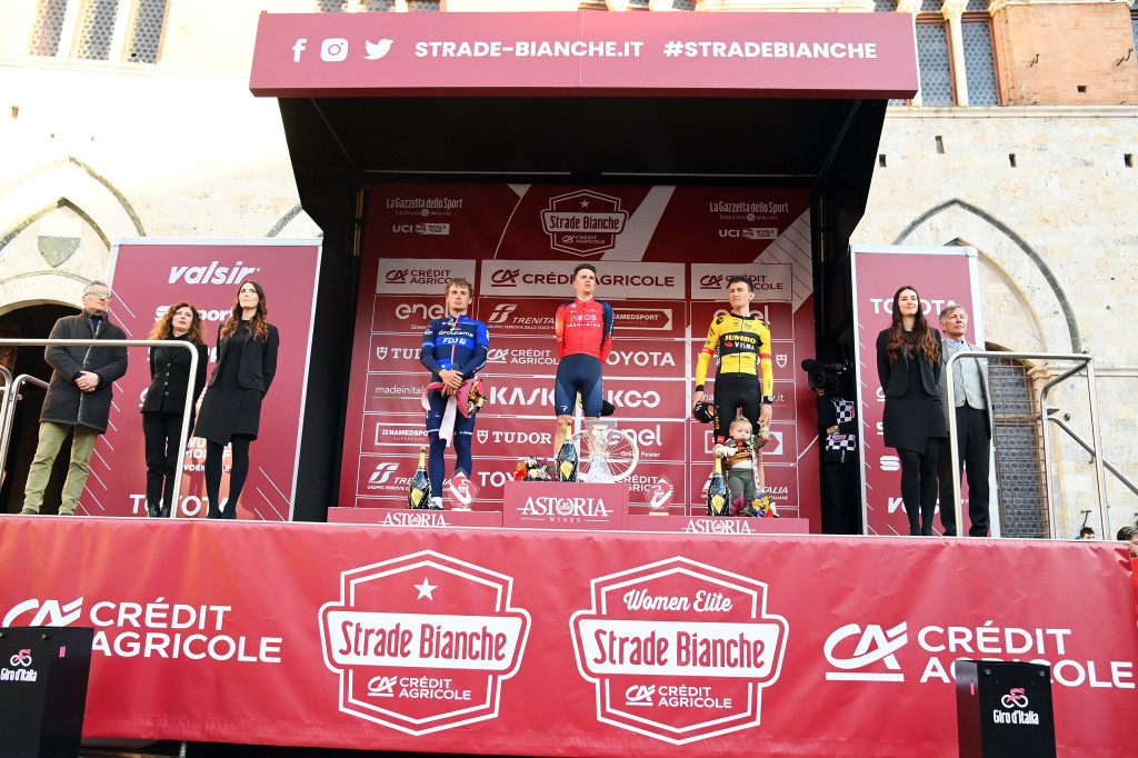 Podium Strade 23 credit LaPresse.jpg (253 KB)