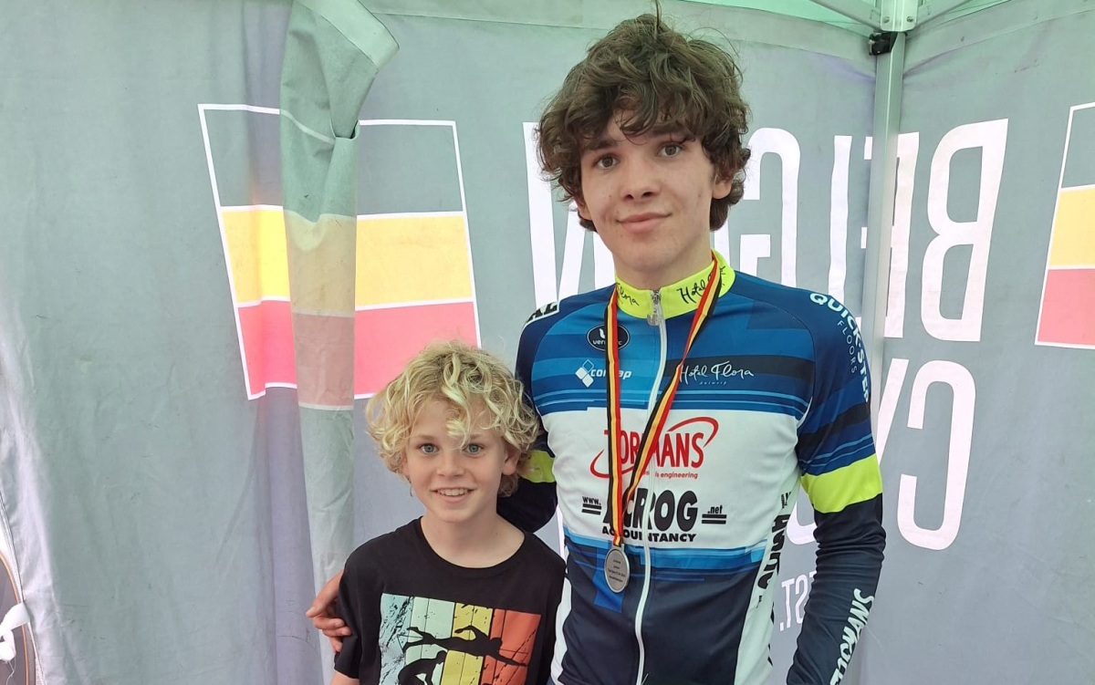 Ondanks aanwezigheid van neefje Stig greep Jasper Schoofs naast gouden medaille op BK tijdrijden