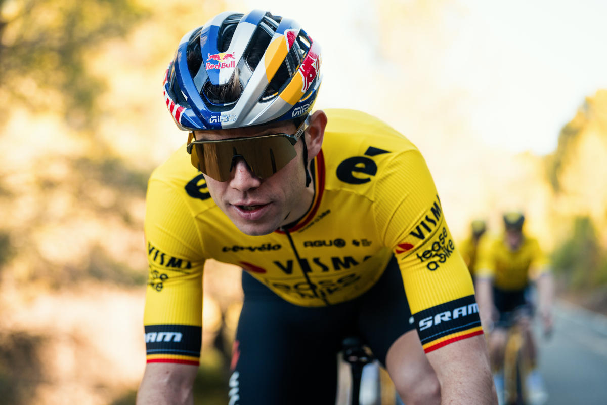 Van Aert treedt terug in competitie